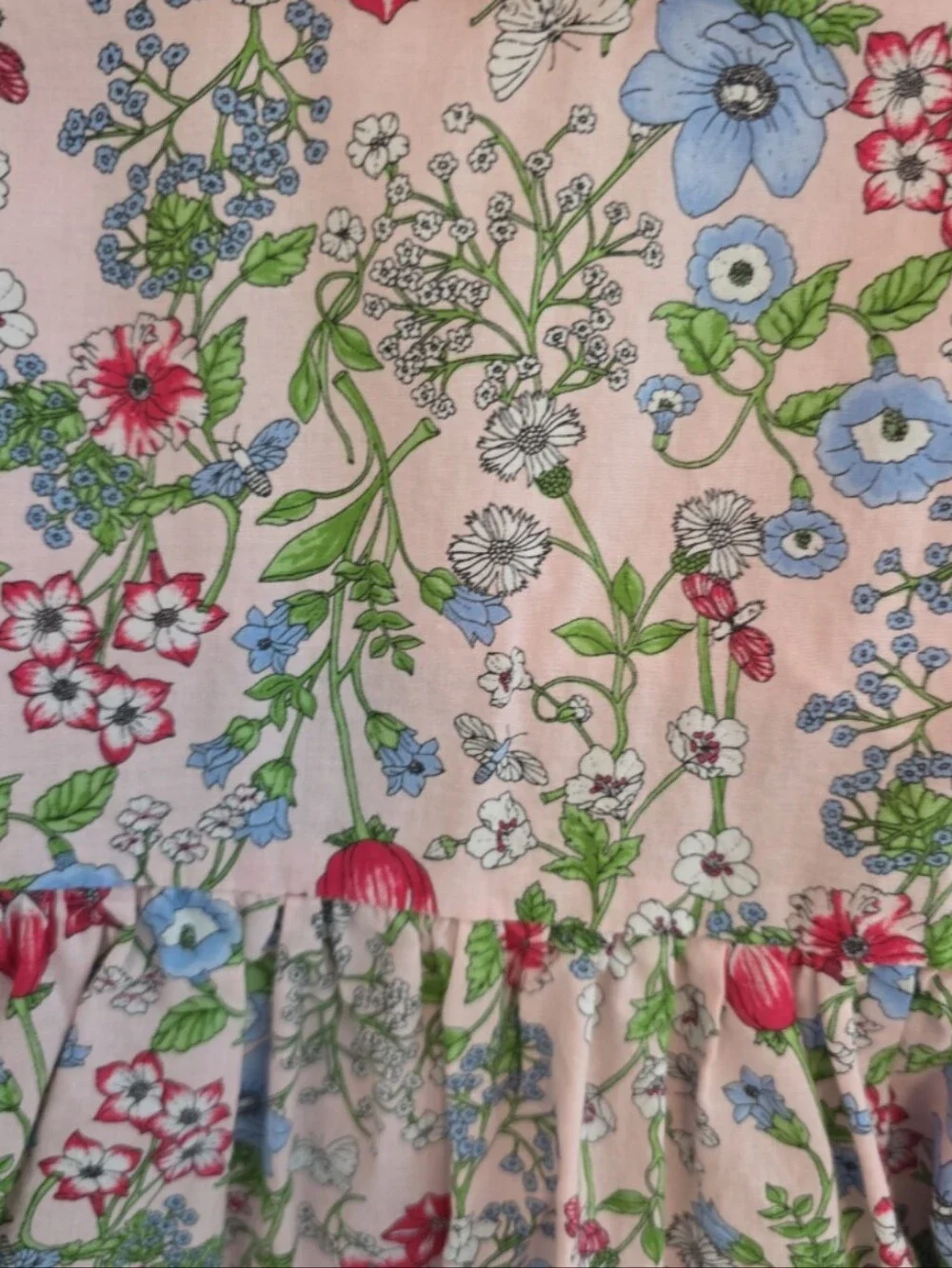 Little English 4t Floral Pink Dress with Blue & Red Flowers Smocked Like